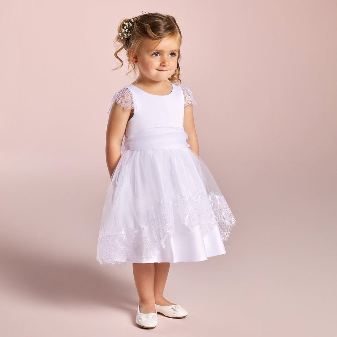 robe demoiselle d’honneur enfant, robe cortège fille, robe cérémonie enfant, robe mariage fille, robe princesse enfant, robe tulle fille, robe enfant mariage pas chère, robe cortège Stock Mariage