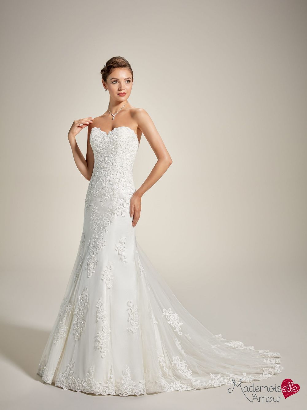 robe de mariée, robe de mariage, robe de mariée dentelle, robe fourreau, robe neuve déstockage, Stock Mariage