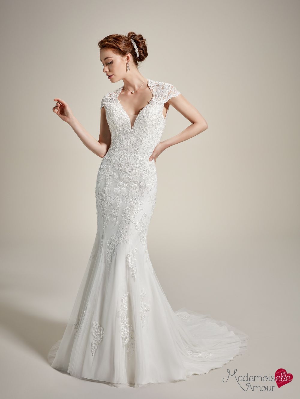 robe de mariée, robe de mariage, robe de mariée dentelle, robe de mariée fluide, robe princesse, robe bohème, robe neuve déstockage, Stock Mariage